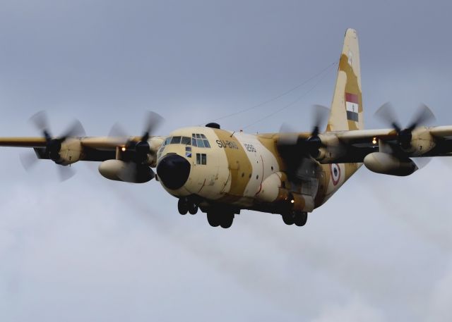 Lockheed C-130 Hercules (SU-BAS)