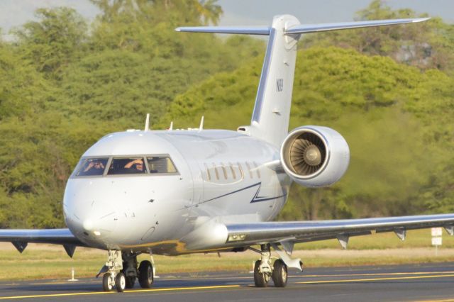 Canadair Challenger (N89)