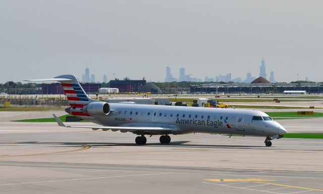 Canadair Regional Jet CRJ-700 (N522AE) - American Eagle Bombardier CRJ-701ER N522AE in Chicago 