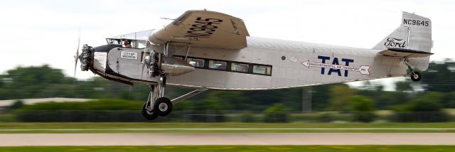 Ford Tri-Motor (N9645) - Trimotor taking off before the air show at Oshkosh 