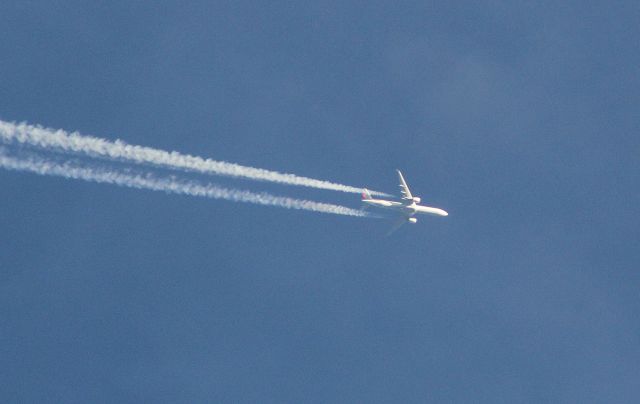 BOEING 777-300 (TC-JJM)