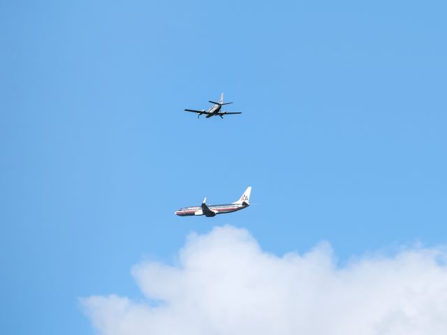 Boeing 737-800 —