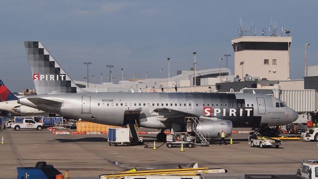 Airbus A319 (N510NK)