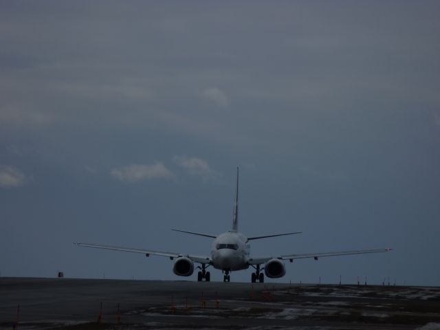 BOEING 737-600 (C-GBWS)