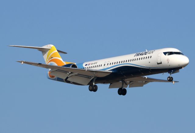 Fokker 100 (9A-BTE)