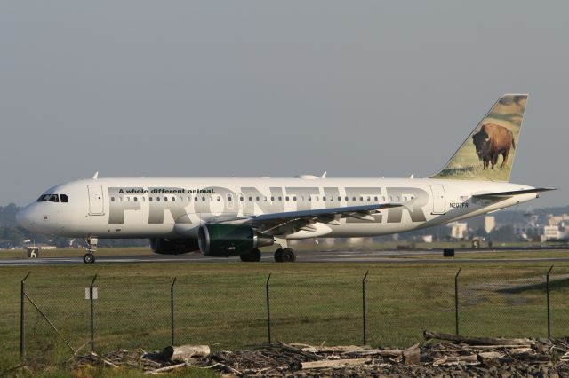 Airbus A320 (N207FR) - August 29, 2010 - leaving Washington Reagan