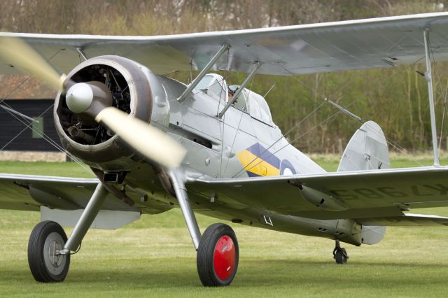 K7985 — - Taxiing back to the flight line at Old Warden Aerodrome.