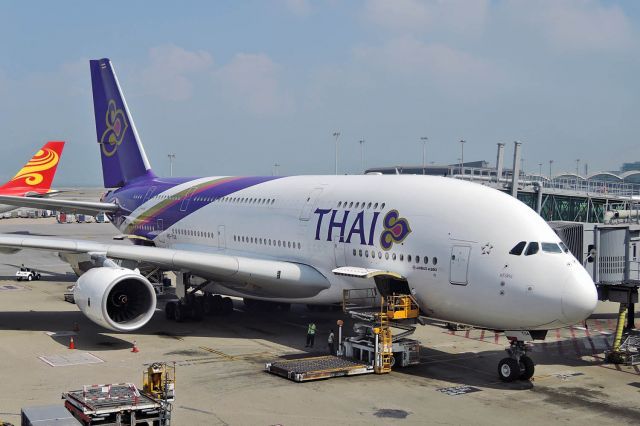 Airbus A380-800 (HS-TUA)