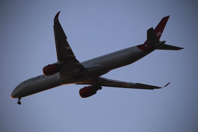 Airbus A350-1000 (G-VPOP)