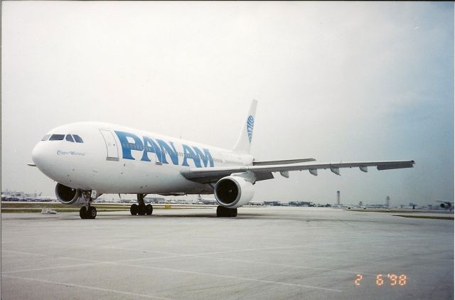 Airbus A300F4-200 — - Ready to departure to CCS 06-1980