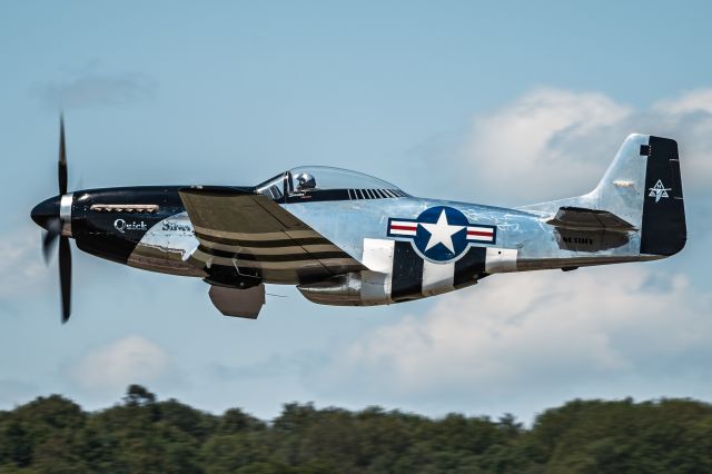 North American P-51 Mustang (N51HY)