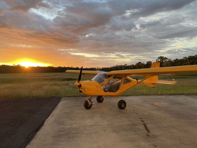 R9100 — - Sunrise at Caboolture Airfield