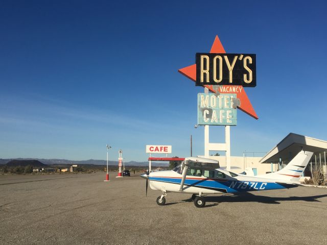 Cessna 205 (N797LC)