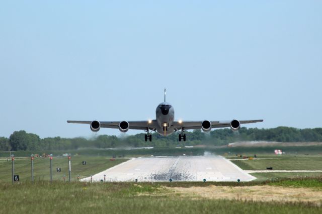 Boeing C-135B Stratolifter — - KC-135 of the 128th Air Refueling Wing at Green Bay.