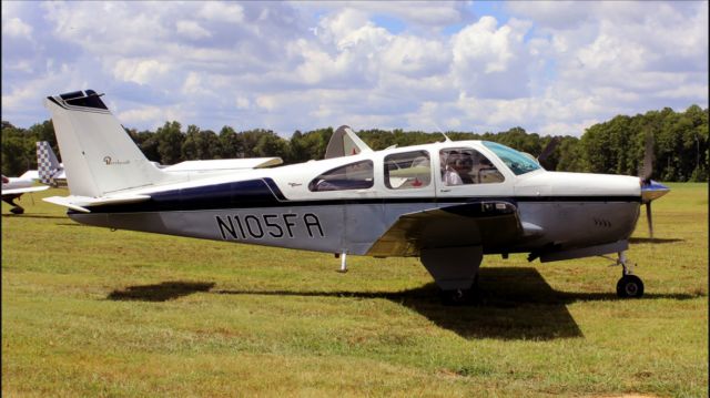 Beechcraft Bonanza (33) (N105FA)