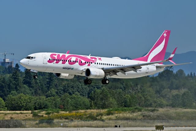 Boeing 737-800 (C-GXRW)