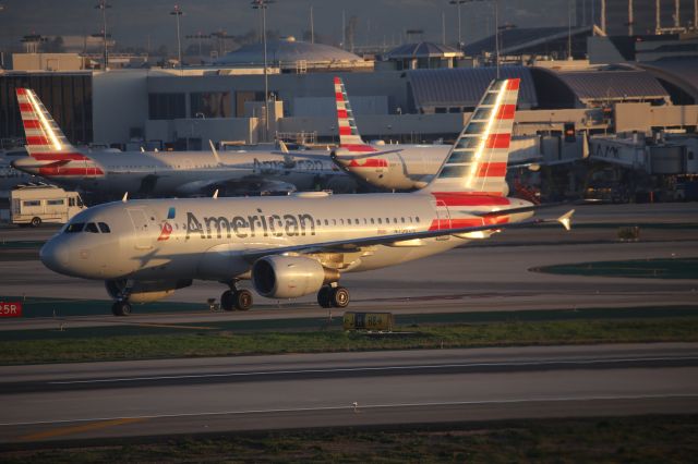 Airbus A319 (N756US)