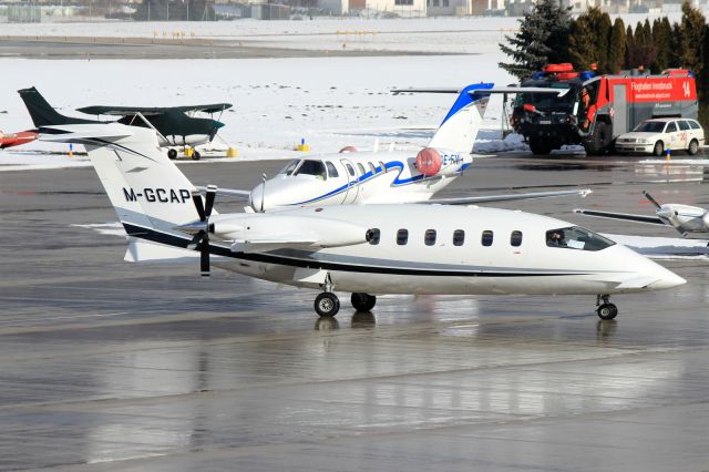 Piaggio P.180 Avanti (M-GCAP)