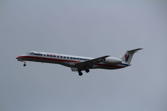 Embraer ERJ-145 (N670AE) - EGF4244, arriving at KORD from KDSM.