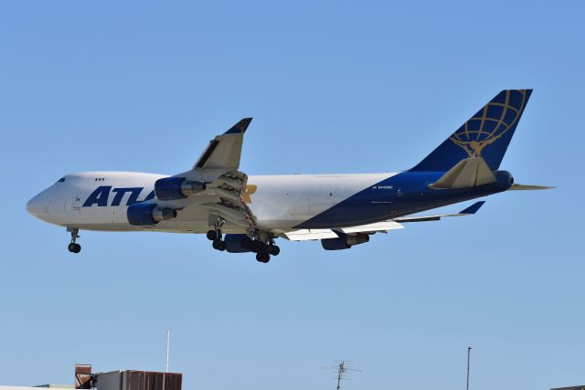 Boeing 747-400 (N446MC) - 05-07-20 28-C