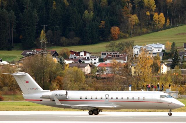 Canadair Regional Jet CRJ-200 (OE-ILZ) - Innsbruck is a beautiful Spotter-paradise