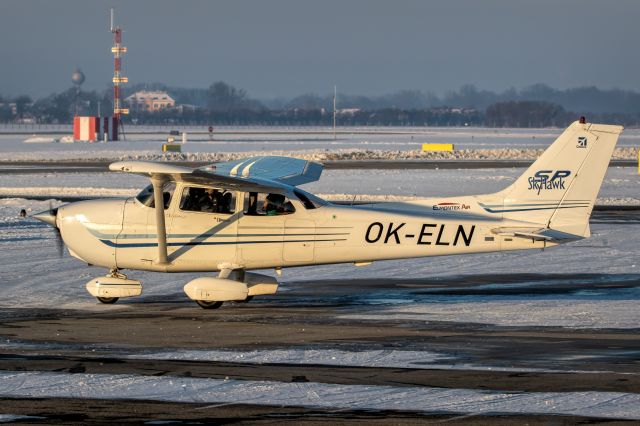 Cessna Skyhawk (OK-ELN) - At sunset.