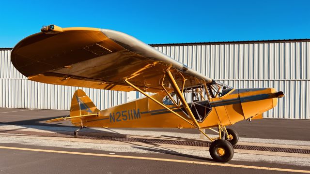 Piper PA-12 Super Cruiser (N2511M)