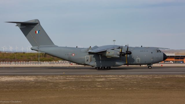 AIRBUS A-400M Atlas (F-RBAM) - atterrissage le 16/02/2021