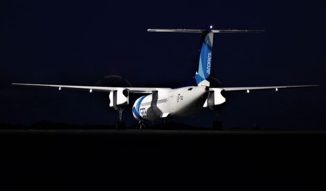 de Havilland Dash 8-400 (CS-TSE)