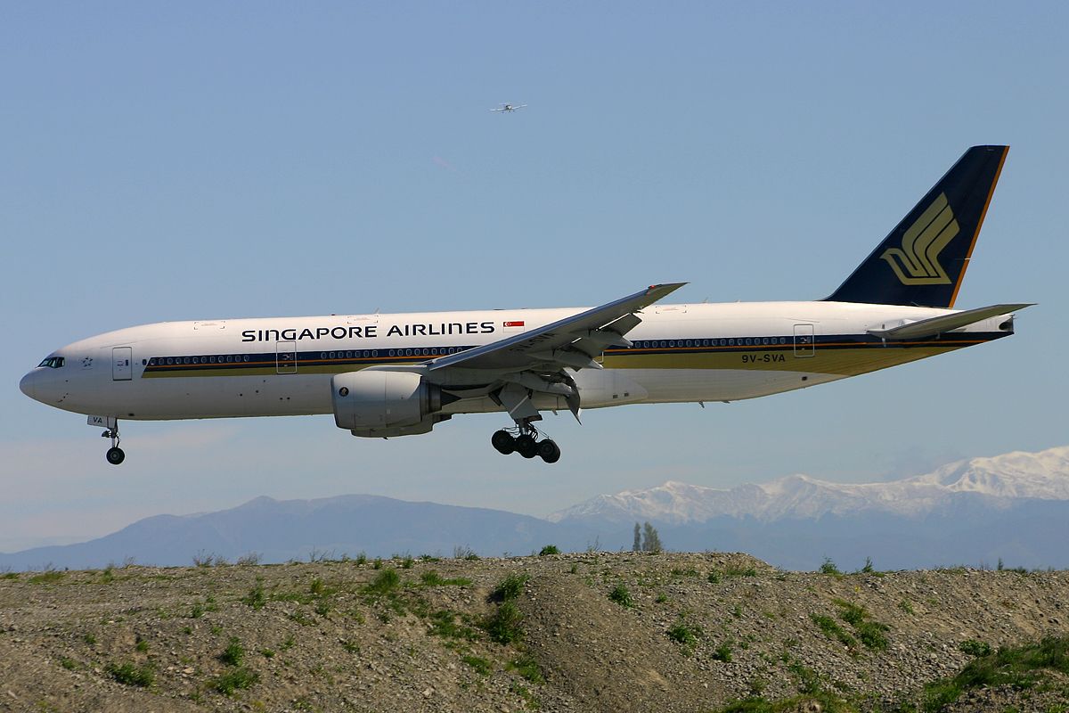 Boeing 777-200 (9V-SVA)