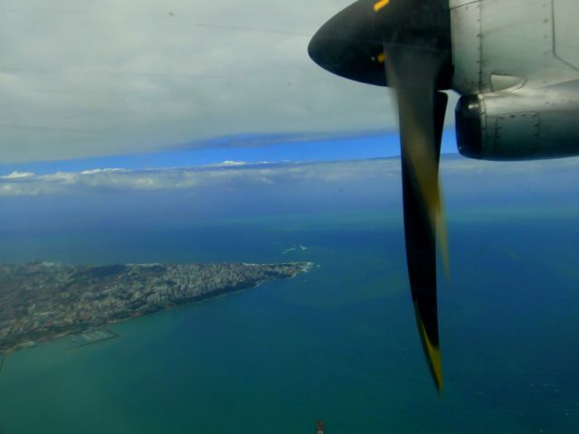 ATR ATR-72 (PP-PTT) - ATR-72/600 flying from Vitória-ES (SBVT) to Salvador-BA (SBSV), BRAZIL.