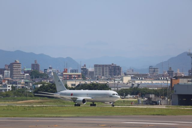 BOEING 767-200 (07-3604)