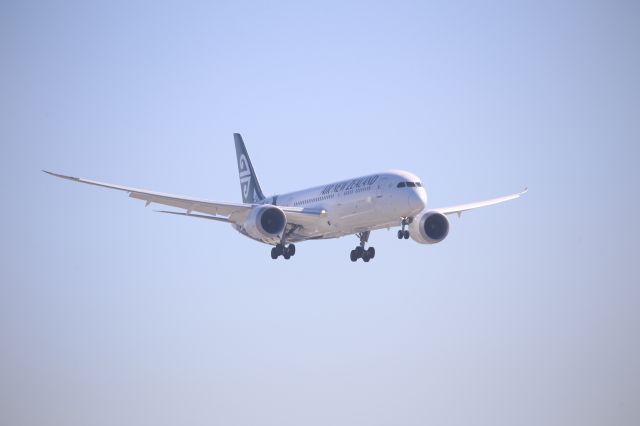 Boeing 787-9 Dreamliner (ZK-NZK)