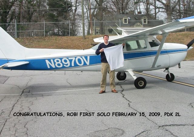 Cessna Skyhawk (N8970V) - Robs First Solo in Judys Cessna 172