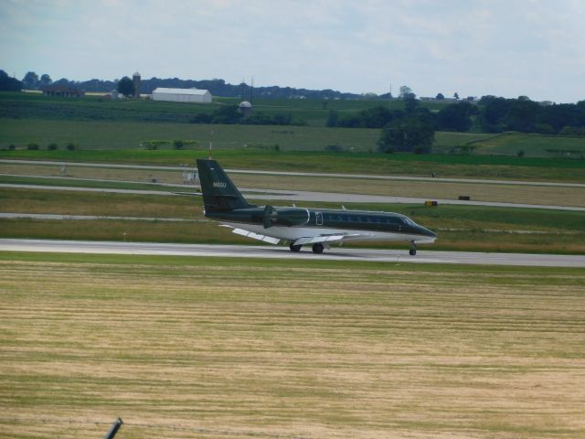 Cessna Citation Sovereign (N6GU) - Harrison Ford recently decided to stop in Iowa.