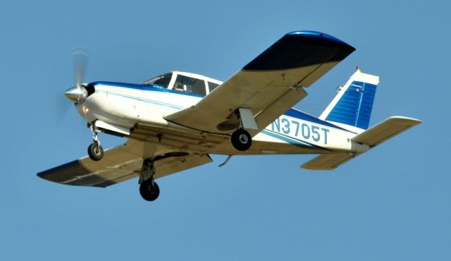 Piper Arrow 4 (N3705T)