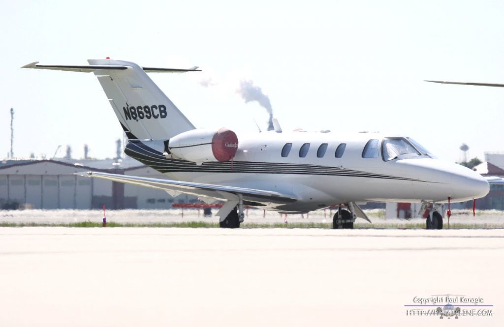 Cessna Citation CJ1 (N869CB)