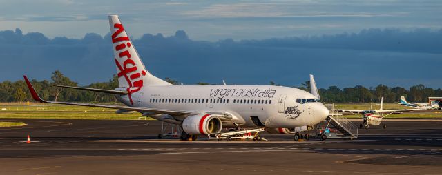 Boeing 737-700 (VH-VBZ)