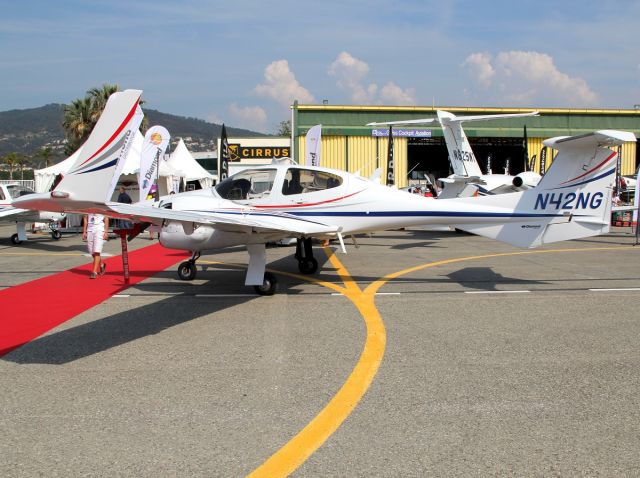 Cessna Citation Excel/XLS (N42NG) - Cannes Airshow - 12 juin 2014