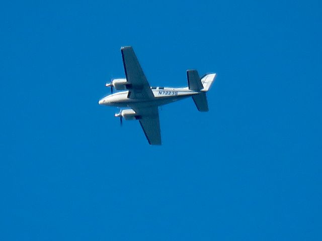 Beechcraft Baron (58) (N72235)