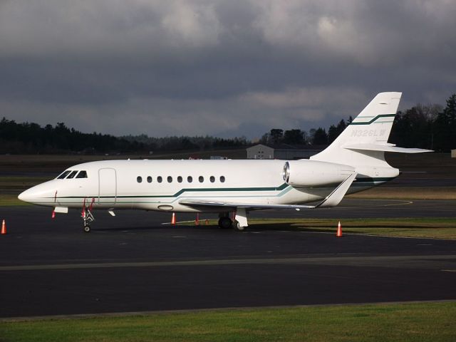 Dassault Falcon 2000 (N326LW)