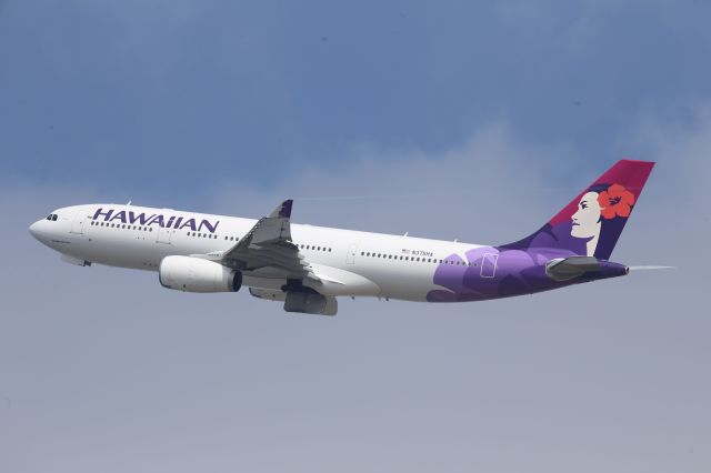 Airbus A330-200 (N375HA)