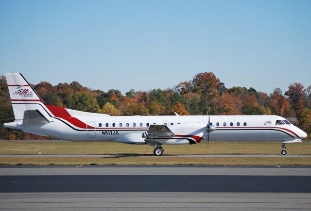 — — - JOE GIBBS RACING / Taxiing out to 02, headed for DFW in route to PHX - 11/12/10