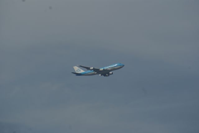 Boeing 747-200 (PH-CKC) - boven Kagerplassen