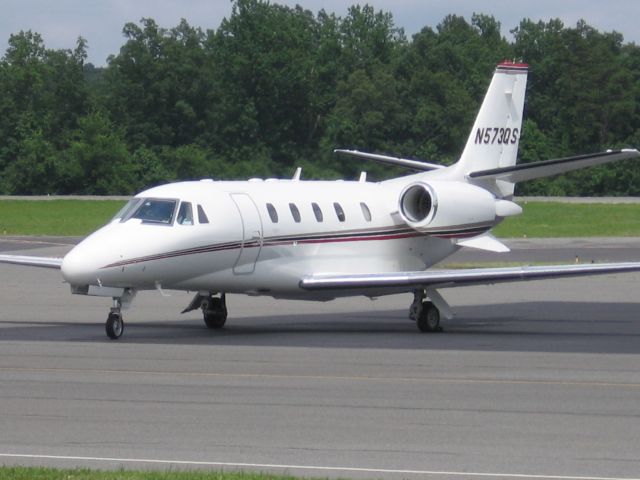 Cessna Citation Excel/XLS (N573QS) - Getting ready to taxi out to runway 02 - 6/16/09