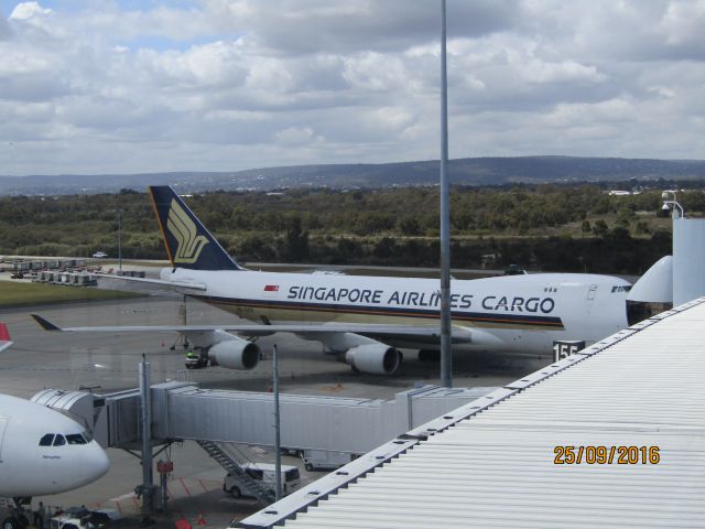 Boeing 747-400 (9V-SFP) - Singapore Airlines Cargo Boeing 744 Cargo to a flight to Singapore