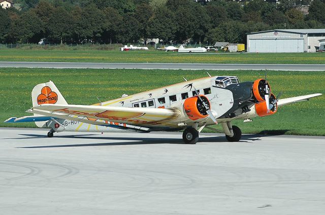 JUNKERS Ju-52/3m (HB-HOY)