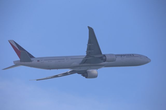 BOEING 777-300ER (RP-C7773)