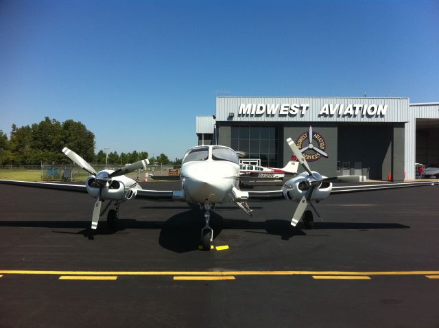 Cessna 421 (N237SM)