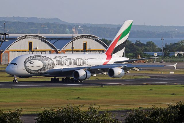 Airbus A380-800 (A6-EUX) - "Journey to the Future" livery